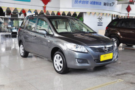 2013款海马普力马1.6L CVT 7座乐享版