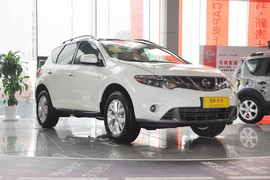 2013款日产楼兰3.5L CVT荣耀版