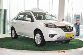 2014款雷诺科雷傲2.0L无级变速两驱时尚版