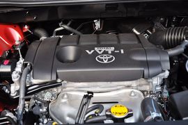 2012款丰田汉兰达2.7L 两驱豪华版