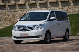 2018款东风风行CM7 2.0T自动旗舰型