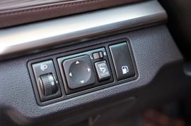 2018款东风风行CM7 2.0T自动旗舰型