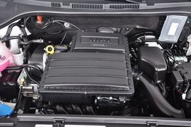 2013款一汽大众捷达1.6L 手动豪华型