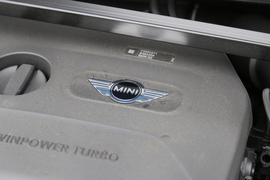 2017款MINI COUNTRYMAN 2.0T COOPER S ALL4 探险家