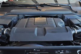 2013款路虎发现4 5.0 V8尊黑限量版