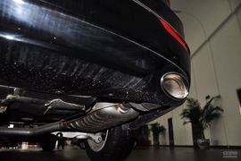 2013款起亚凯尊2.4L商务天窗版