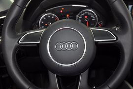 2013款奥迪Q5 2.0TFSI进取型