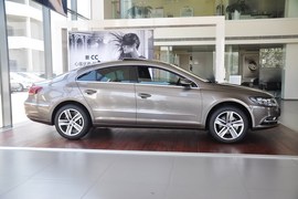 2013款一汽大众CC 2.0TSI豪华型