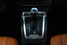 2014款Jeep指南者试驾