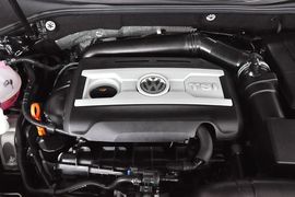 2013款大众帕萨特1.8TSI DSG御尊版