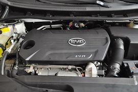 2013款比亚迪速锐1.5TID手自一体豪华型