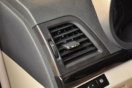 2013款比亚迪速锐1.5TID手自一体豪华型