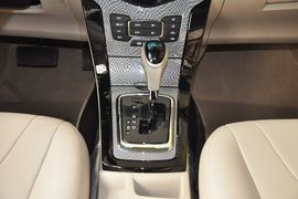 2013款比亚迪速锐1.5TID手自一体豪华型