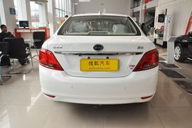 2013款比亚迪速锐1.5TID手自一体豪华型