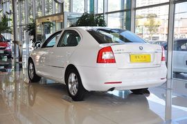 2014款斯柯达明锐1.6L手动逸俊版