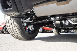 2013款路虎极光2.0T 5门圣诞限量版