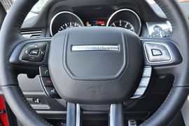 2013款路虎极光2.0T 5门圣诞限量版