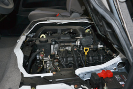 2013款海格H5C 2.4L营运版豪华型
