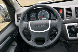 2013款海格H5C 2.4L营运版豪华型