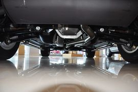 2013款路虎神行者2 2.0T Si4英趣特享版