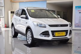 2013款福特翼虎2.0GTDi 自动精英型