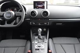 2017款奥迪A3 Sportback 35 TFSI 运动型