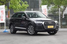 2016款奥迪Q7 45 TFSI S line运动型