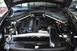 2013款宝马X5 xDrive35i臻享版