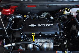 2013款雪佛兰科鲁兹1.6L SE AT