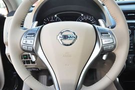 2014款日产天籁公爵2.5L XV-VIP尊领版
