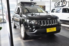2014款Jeep指南者2.4L四驱运动版