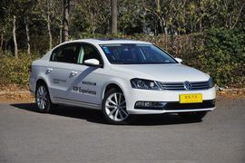 2013款大众迈腾2.0TSI DSG至尊型