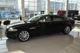 2014款捷豹XJL 3.0 SC两驱尊享商务版
