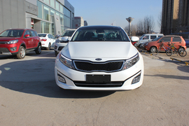 东风悦达起亚新K5到店实拍