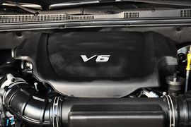 2013款起亚霸锐3.8L 自动豪华版 京V