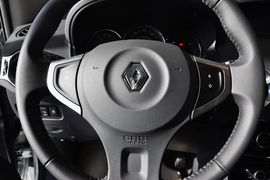 2014款雷诺科雷傲2.5L无级变速两驱舒适版