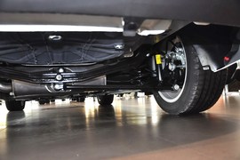 2013款别克英朗GT 1.6T手自一体新锐运动版