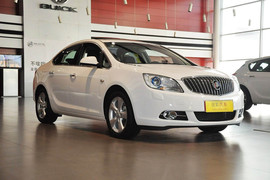 2013款别克英朗GT 1.6T手自一体新锐运动版