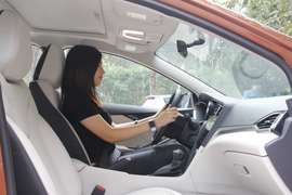 2018款启辰D60 1.6L CVT智联豪华版