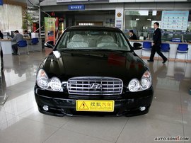2009款现代索纳塔