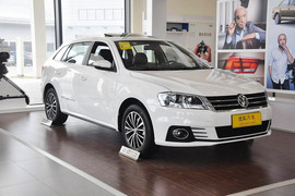 2014款大众朗行1.6L手自一体运动版