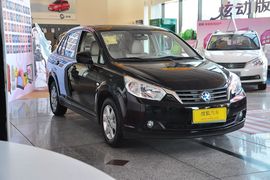 2013款启辰D50 1.6L自动豪华版