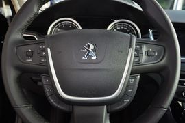 2012款标致508 2.3L自动智享版