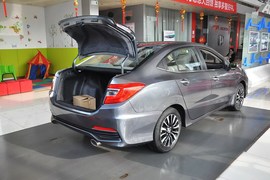 2013款本田凌派1.8L AT舒适版