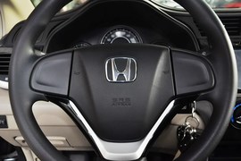 2013款本田凌派1.8L AT舒适版