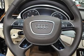 2013款奥迪A8L 45 TFSI quattro专享型