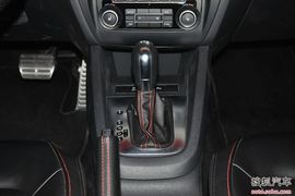 2013款大众速腾GLI 2.0TSI DSG