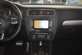 2013款大众速腾GLI 2.0TSI DSG