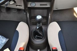 2013款众泰Z100 1.0L舒适型
