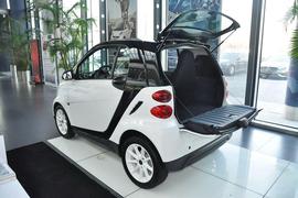 2014款smart fortwo 1.0 MHD硬顶版